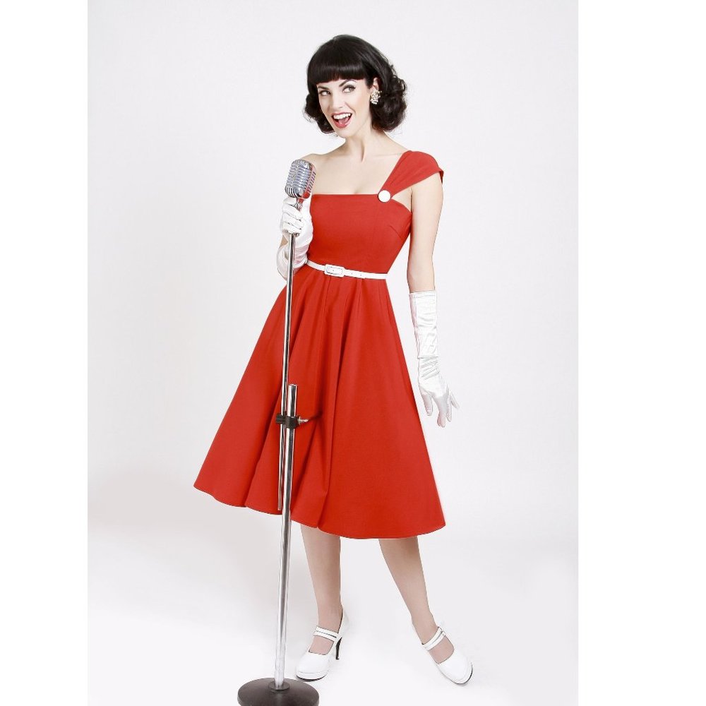 Bettie Page Tatyana Red Elvgein Dress Size M
